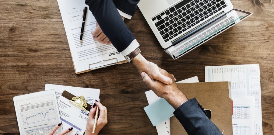 Integración de CRM y plataformas de pago